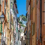 Les Sablettes - Vieille Parking Bord De Menton
